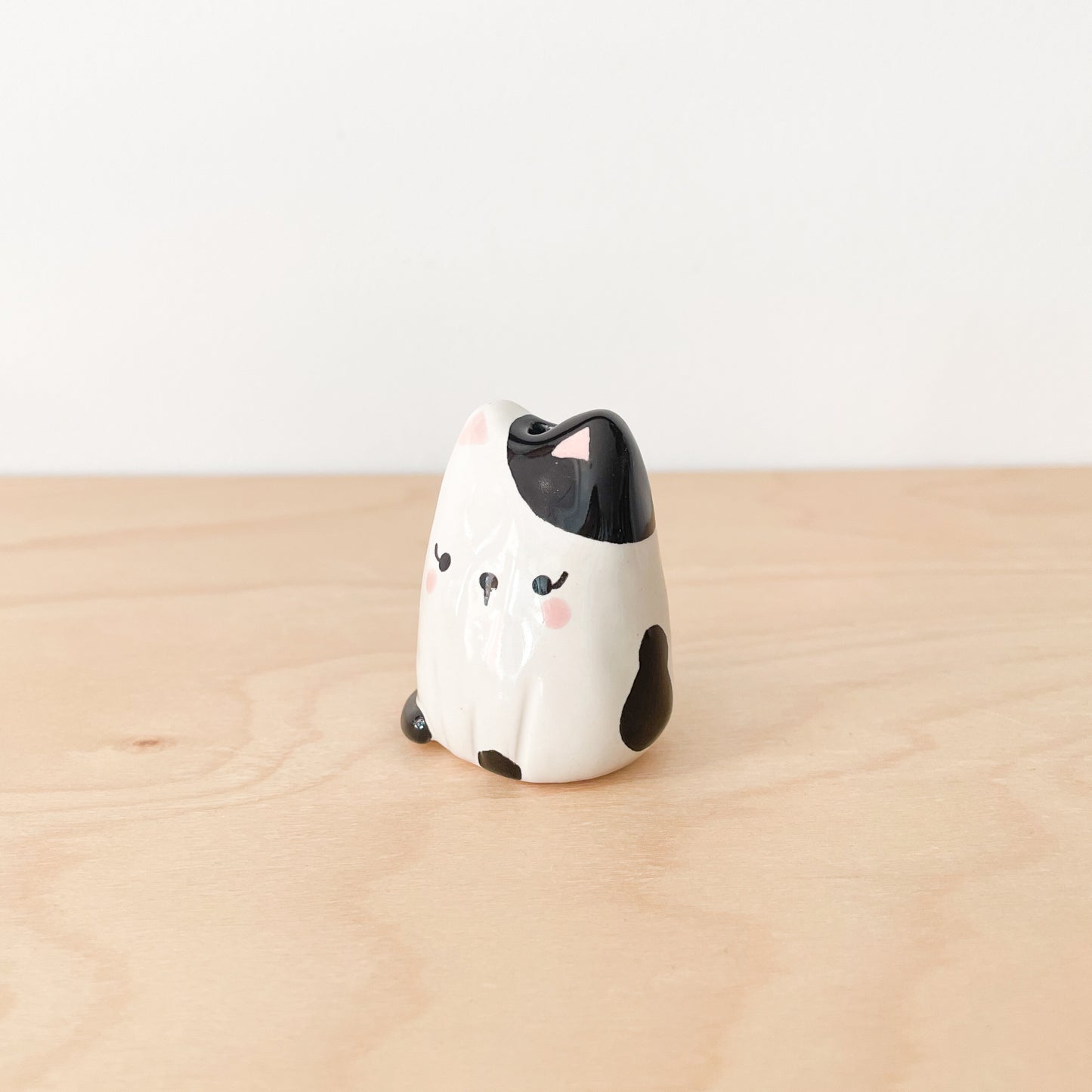 Black Spotty Cat Mini Vase
