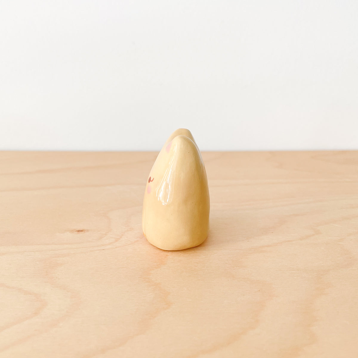 Caramel Cat Mini Vase