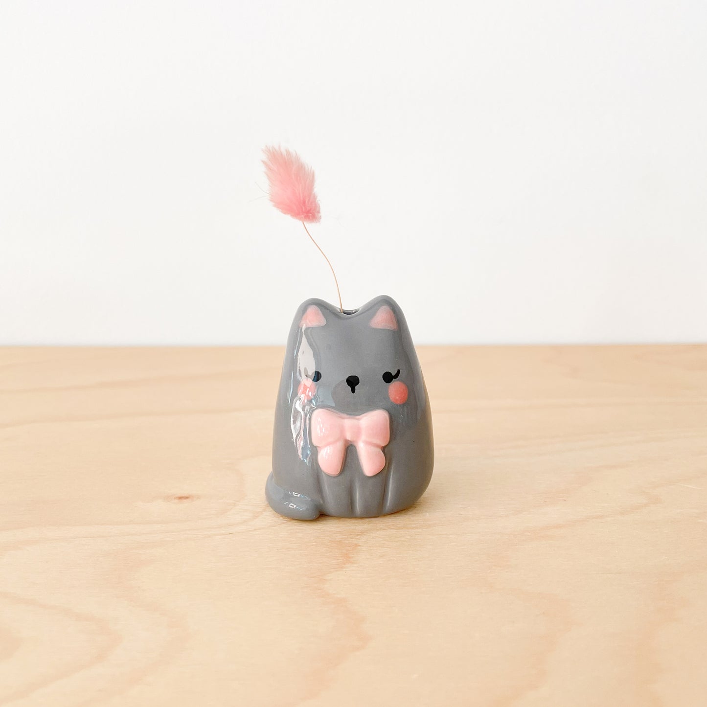 Dark Grey Bow Cat Mini Vase