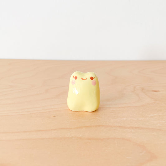 Yellow Froggy Desk Pal