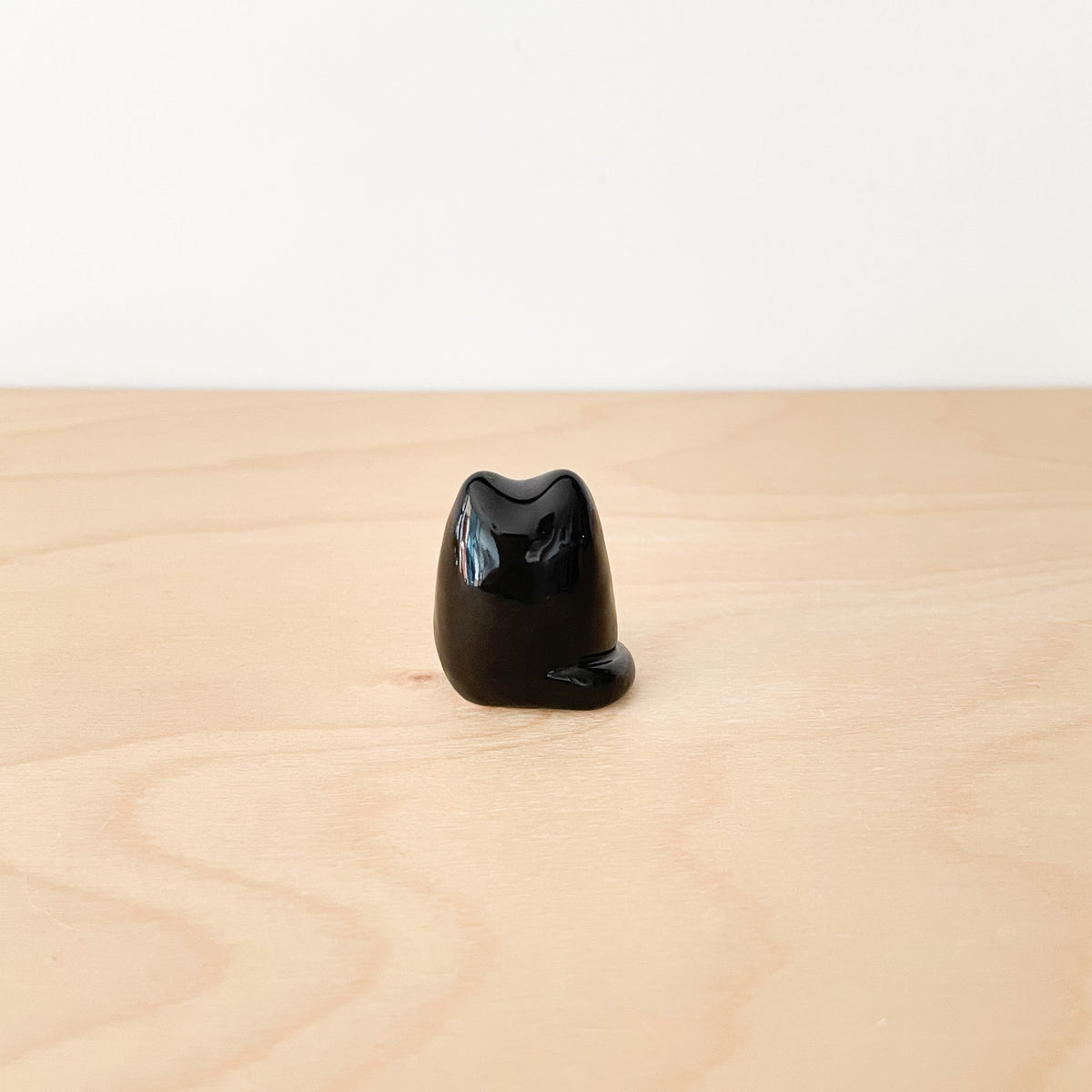 Black Cat Desk Pal