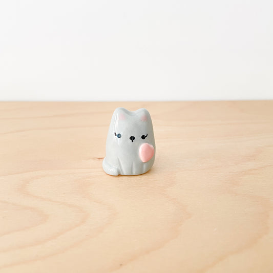 Heart Grey Cat Desk Pal