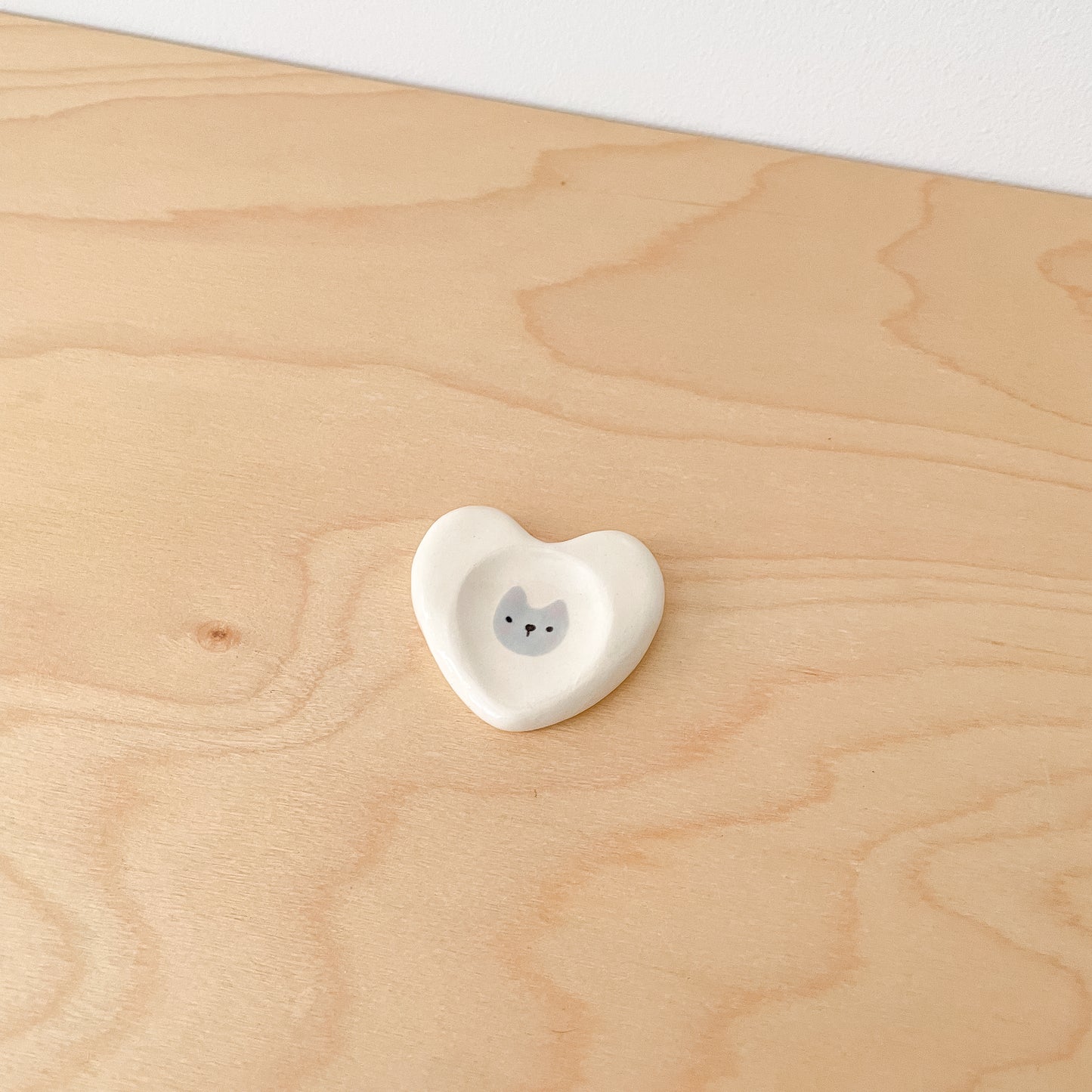 Grey Cat Love Heart Worry Stone