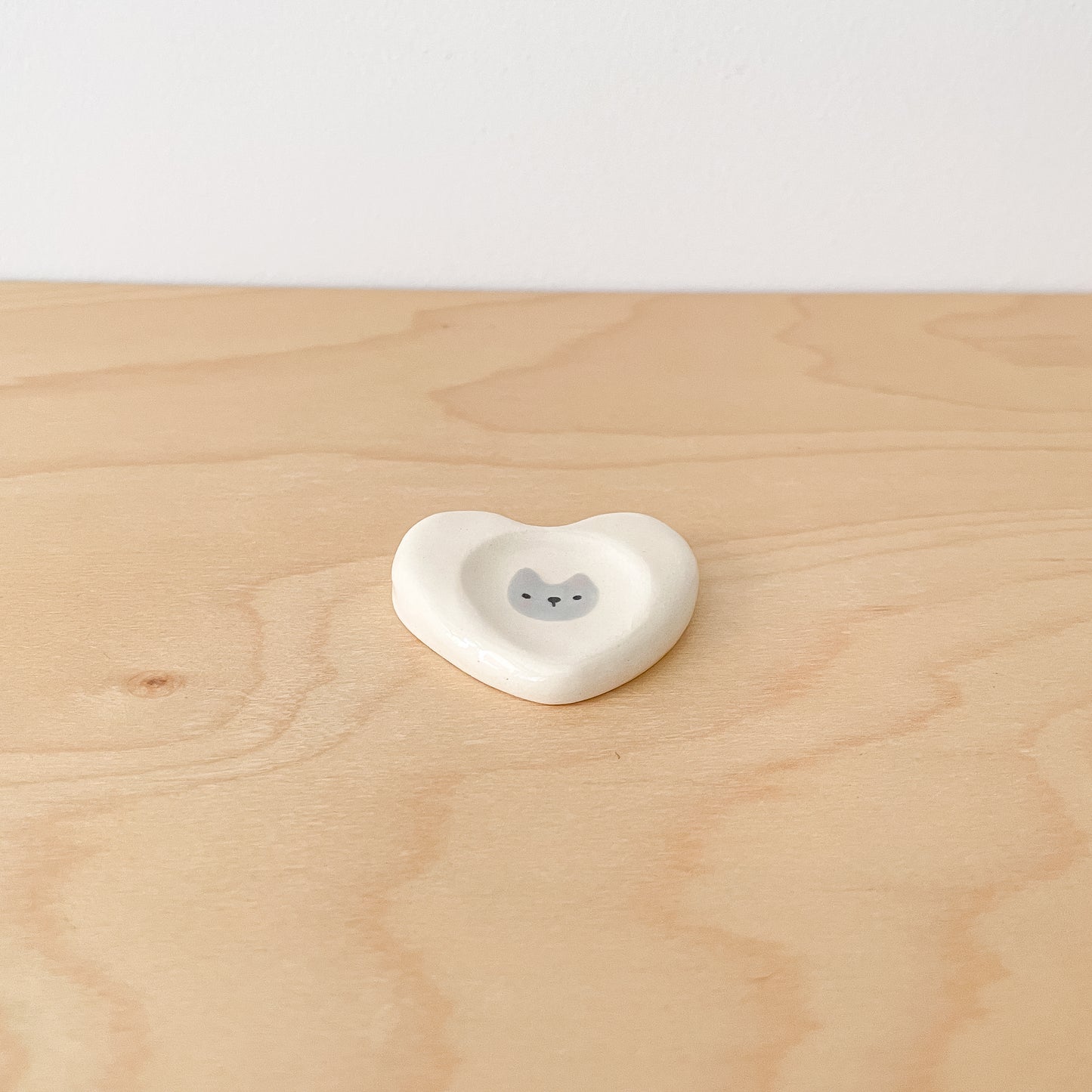 Grey Cat Love Heart Worry Stone