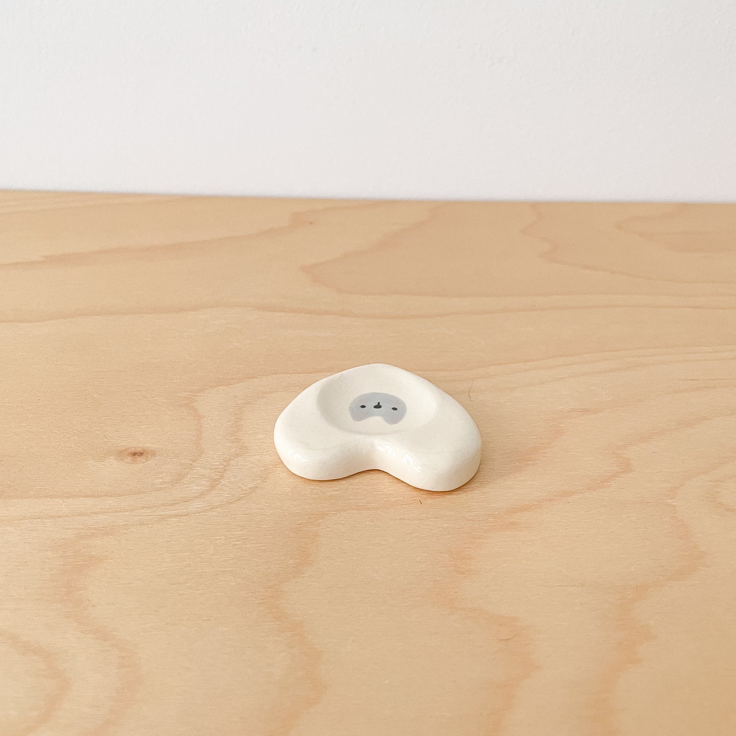 Grey Cat Love Heart Worry Stone