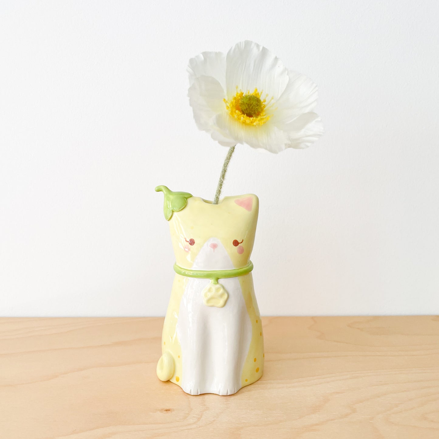 Lemon Tuxedo Cat Vase