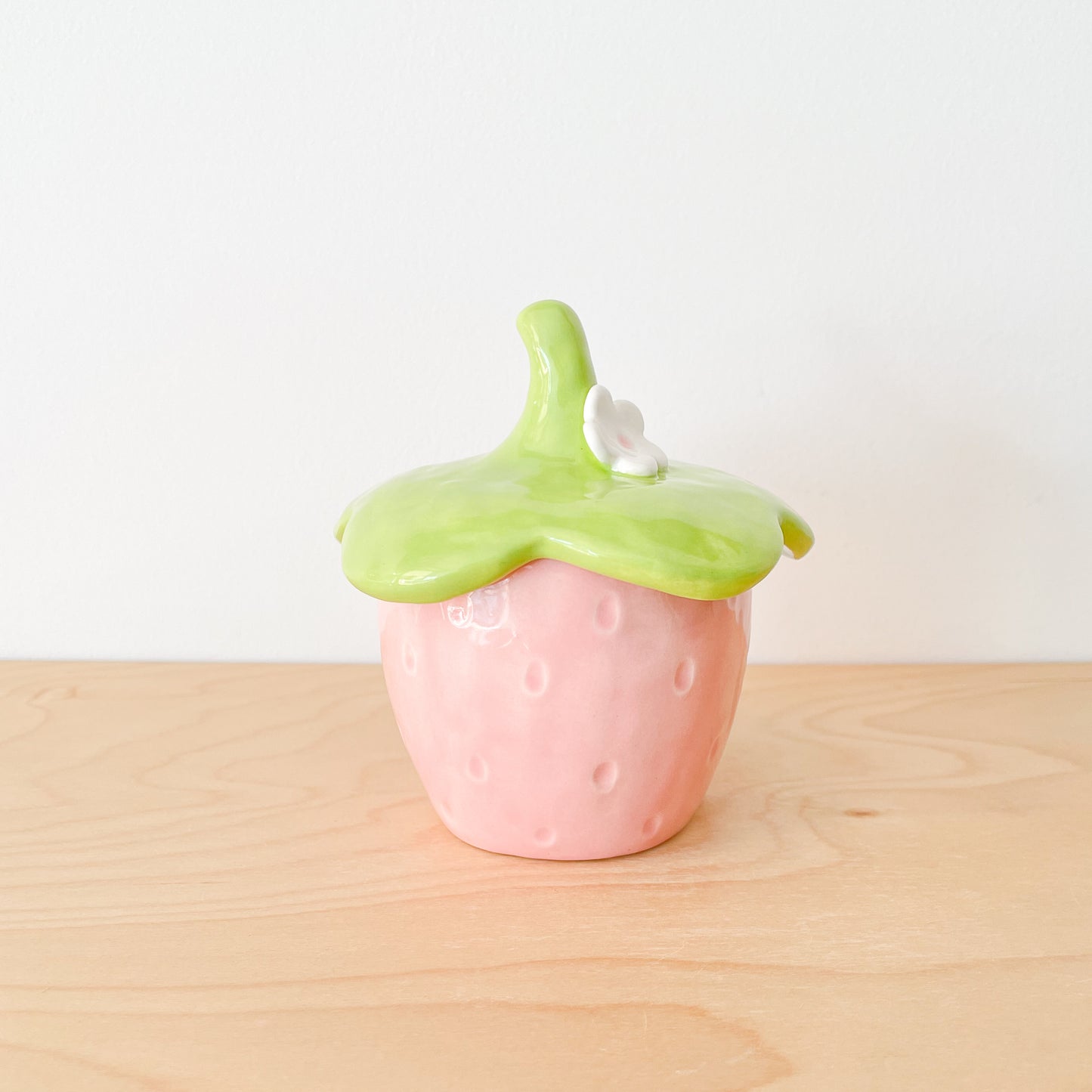 Strawberry Cottage Jar (design 2)