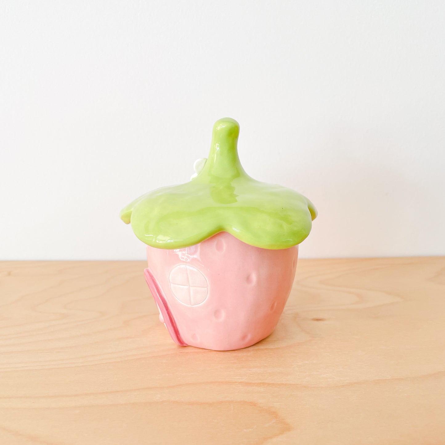 Strawberry Cottage Jar (design 2)