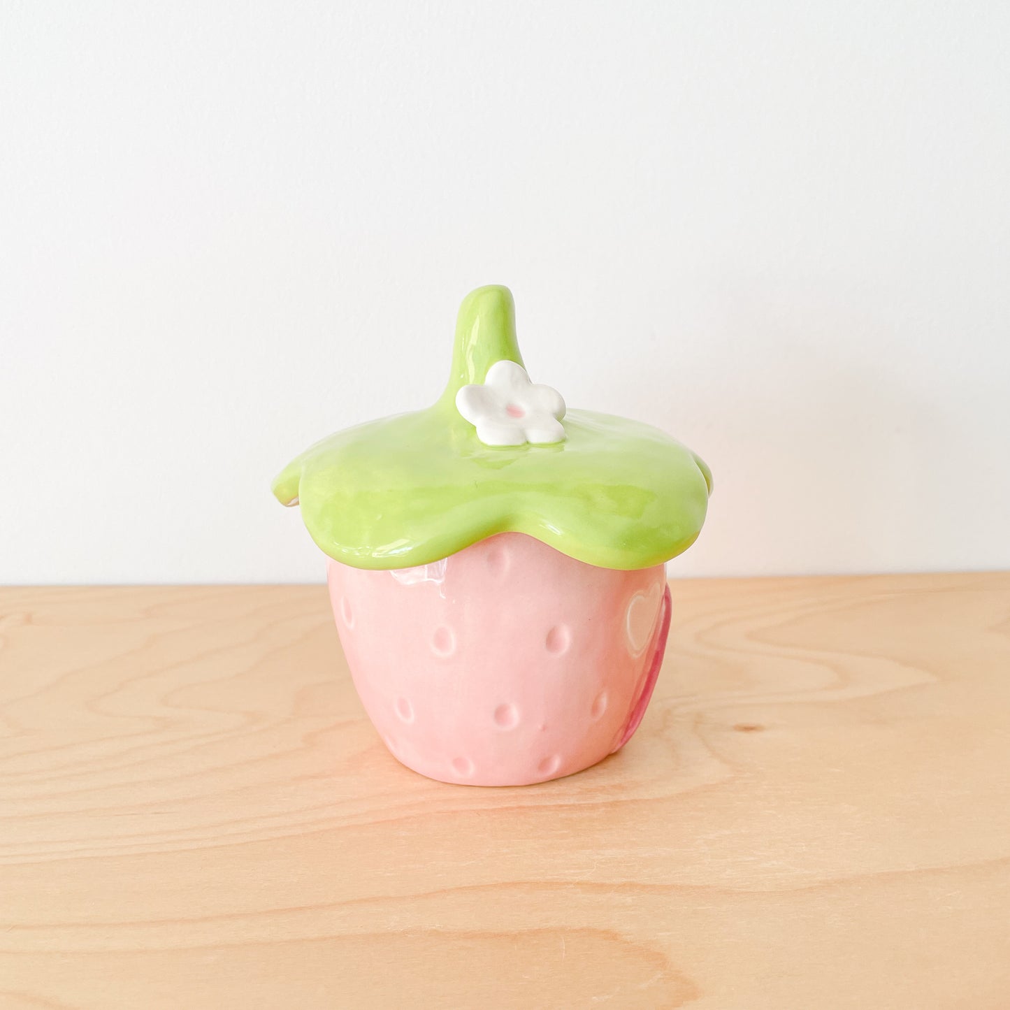 Strawberry Cottage Jar (design 1)