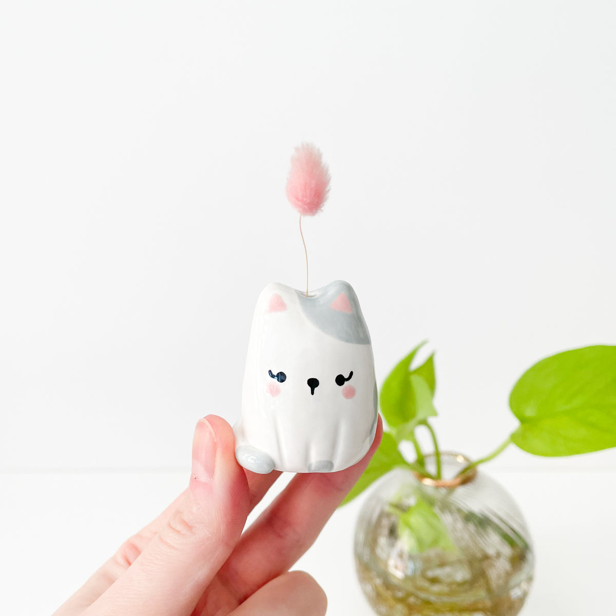 Grey Spotty Cat Mini Vase
