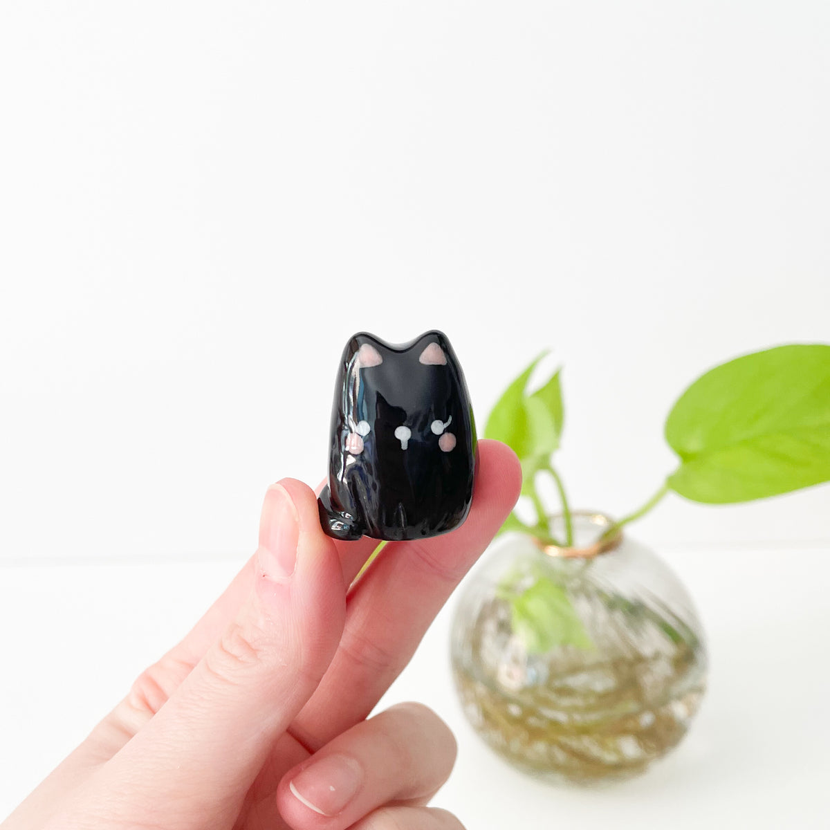 Black Cat Desk Pal